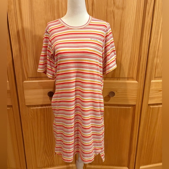 Columbia women's Sun Trek Tee Dress - Picture 1 of 9